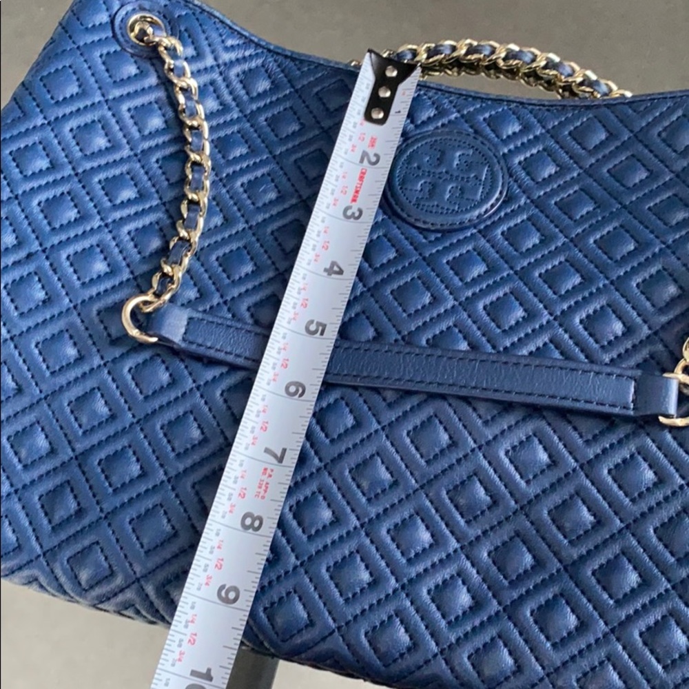 Tory Burch Quilted Diamond Tote - Navy Blue - Picture 7 of 16